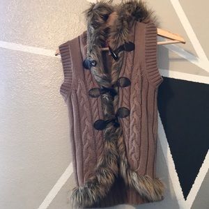Knitted vest